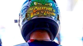 Il casco di Hayden: è lui il &#039;mostro della laguna&#039;