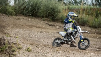 Moto - News: Husqvarna Motorcycles: TC 50 e TC 65 2017