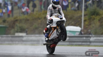 FP2: McPhee porta la Peugeot al 1° posto sotto l&#039;acqua