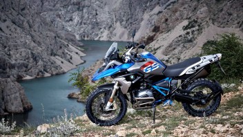 Moto - News: BMW Motorrad: ecco il listino prezzi 2017