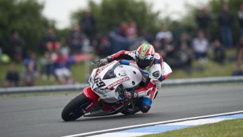 La Honda 2016 di Hayden correrà al Tourist Trophy