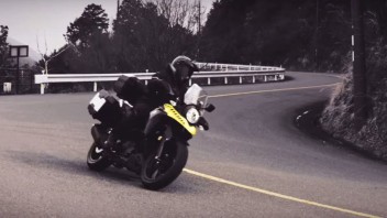Moto - News: Suzuki V-Strom 250/ABS: un video rivolto ai giovani viaggiatori