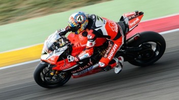 SBK: Davies beffa Rea e conquista la Superpole ad Aragon