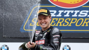 Moto2: Tarran Mackenzie to ride the Kiefer Suter for the entire year