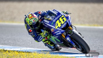 MotoGP: Valentino Rossi: The Hondas worry me