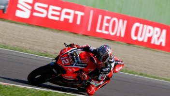 SBK: STK1000: Rinaldi domina e vince, 2° Tamburini