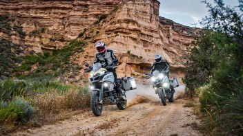 Moto - News: Ducati Multistrada 1200 Enduro PRO: l'offroad "si tinge di rosso"