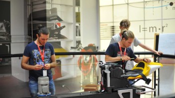 Moto - News: Ducati Summer School “Fisica in Moto” 2017: al via la VII edizione