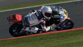 Moto3: QP: Fenati rompe il tabù: prima pole 2017 a Silverstone