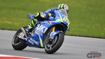 MotoGP: More problems in the garage for Iannone: used front tyre