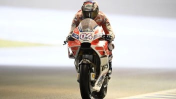 MotoGP: Pazzo Dovizioso, piega Marquez all&#039;ultima curva