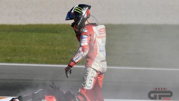 MotoGP: Lorenzo: &quot;I stayed ahead to give Dovizioso a tow&quot;