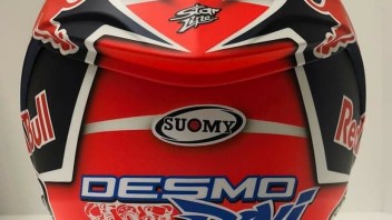 MotoGP: Two black horses on Dovizioso&#039;s helmet