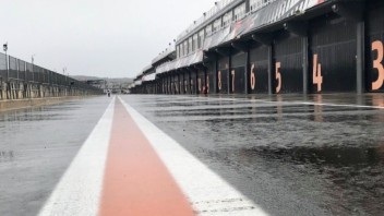 Moto2: Pioggia e freddo rovinano i test di Valencia