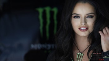 MotoGP: Le Umbrella Girl del GP del Qatar