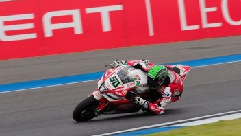 SBK: FP2: Laverty mette tutti in riga a Buriram