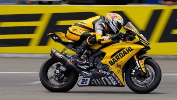 SBK: SSP: Krummenacher replies to Mahias to set the best time