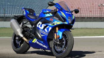 Moto - News: Suzuki: arrivano le "Gixxer" replica MotoGP 