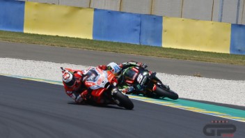 MotoGP: La caduta di Johann Zarco nel GP di Francia