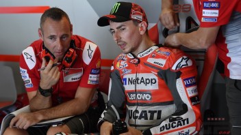 MotoGP: Lorenzo: &quot;Petrucci doveva capire, fortunati a non cadere&quot;