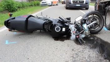 Moto - News: Statistiche incidenti - Nel 2017 muoiono più motociclisti