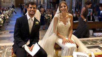 News: Simone Corsi and Clarissa are wed