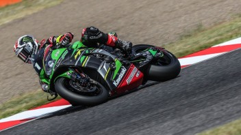 SBK: 8 Ore di Suzuka: Rea centra la pole silurando Honda e Yamaha