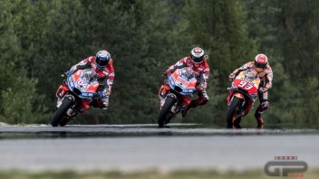 MotoGP: &#039;Red&#039; planet: Dovizioso and Lorenzo outdo Márquez, Rossi 4th