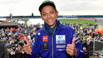 MotoGP: Rossi straccia tutti all&#039;asta di beneficenza