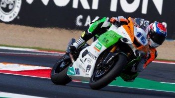 SBK: SS600: Cluzel regala la vittoria al pubblico francese