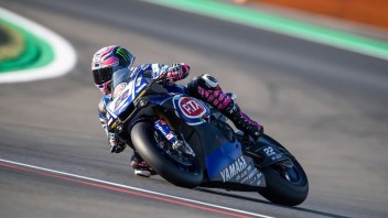 SBK: FP1: Alex Lowes sorprende Johnny Rea al El Villicum 