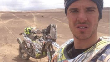 Dakar: Jacopo Cerutti distrugge la sua Husqvarna, gara finita!