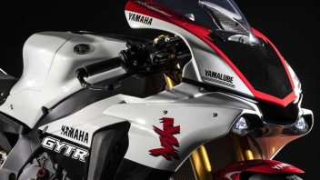 Moto - News: Yamaha YZF-R1: nuova generazione con cambio seamless?