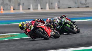 SBK: Aragon: per Rea l’obiettivo è non farsi sbranare dal lupo Bautista