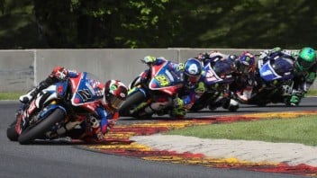 MotoAmerica: Elias rotola nella sabbia di Elkhart Lake, rivincita di Herrin