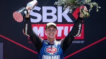 SBK: La doppia faccia di Yamaha: cresce in SBK, soffre in MotoGP