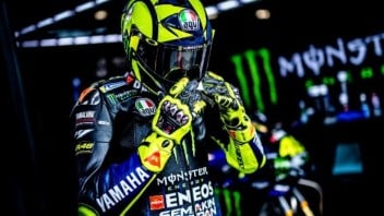 MotoGP: Valentino Rossi: &quot;I have to risk everything in the first few turns&quot;