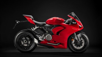 Moto - News: Nuova Ducati Panigale V2: la sportiva a misura d'uomo