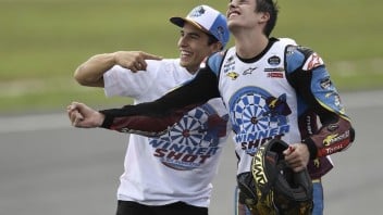 MotoGP: Marquez: &quot;Mio fratello è pronto per la Honda, ma non interferirò&quot;