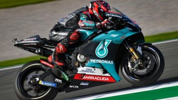 MotoGP: Fulmine Quartararo, è pole anche a Valencia, solo 12° Rossi