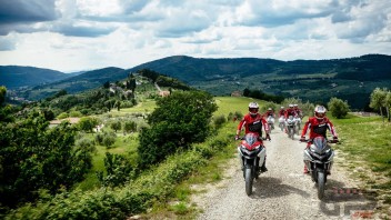 Moto - News: Ducati Riding Experience pronto per una nuova stagione