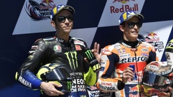 MotoGP: Rossi batte Marquez... con 10 anni di anticipo