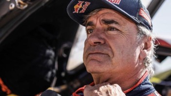 Dakar: Il vento ferma la tappa: vince Sainz e Alonso si cappotta