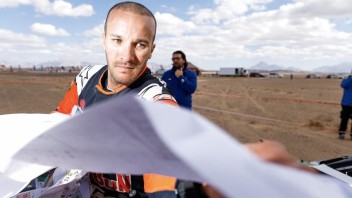 Dakar: Guai KTM, Sunderland cade e si ritira