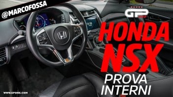 Auto - Video: Prova Honda NSX - Uno sguardo dettagliato agli interni