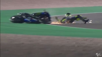 MotoGP: FOTO. La scivolata di Valentino Rossi nel 3° giorno di test in Qatar