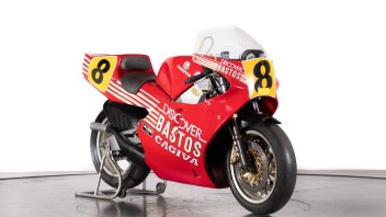 Moto - News: Cagiva 500 GP: Ruote da Sogno vende una delle moto di Raymond Roche