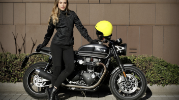 Moto - News: I Leggings Motogirl in esclusiva da Tucano Urbano