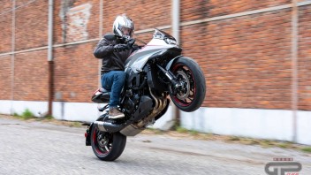 Moto - Test: Prova Suzuki Katana Jindachi 2020: un viaggio nel passato