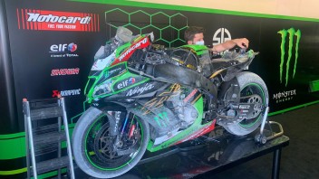 SBK: Test Misano: Rea destroys Kawasaki, team thanks him